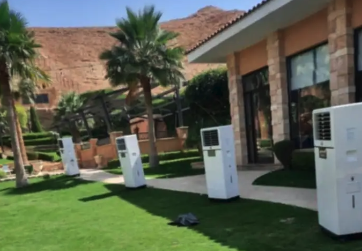 تاجر مكيفات