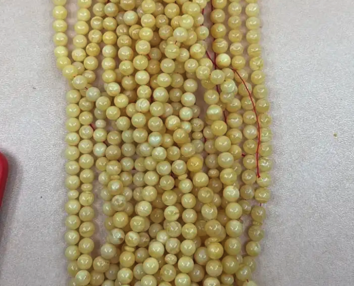 مزاد اليوم الساعه 8 مساء مزاد كهرمان حر طبيعي