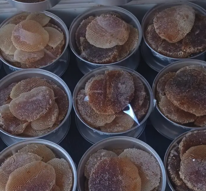 عسل أصلي بلدي من تهامة عسير