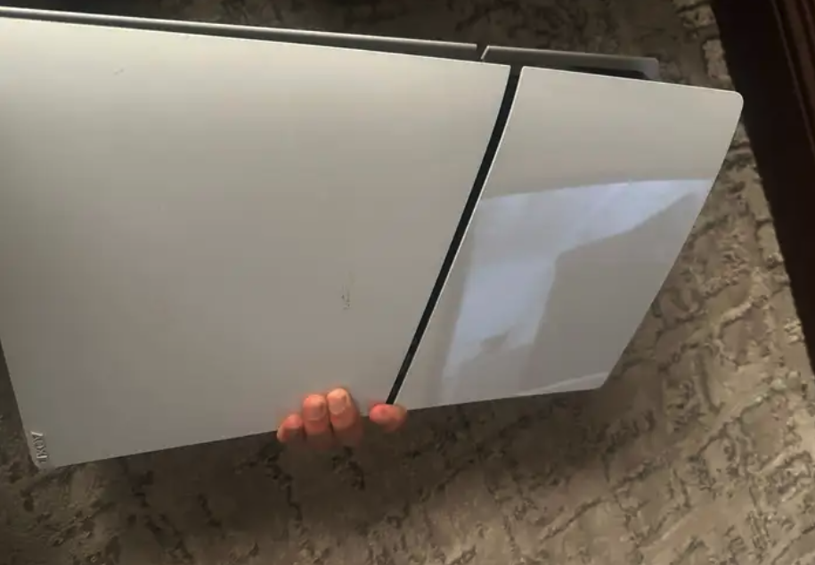 سوني 5 للبيع