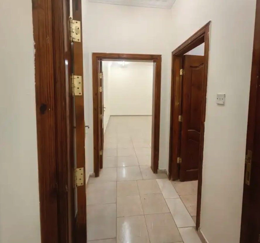 شقة عوائل 5 غرف للإيجار