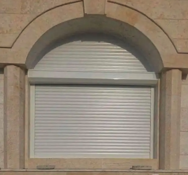 شتر الرول و شبابيك المونيوم