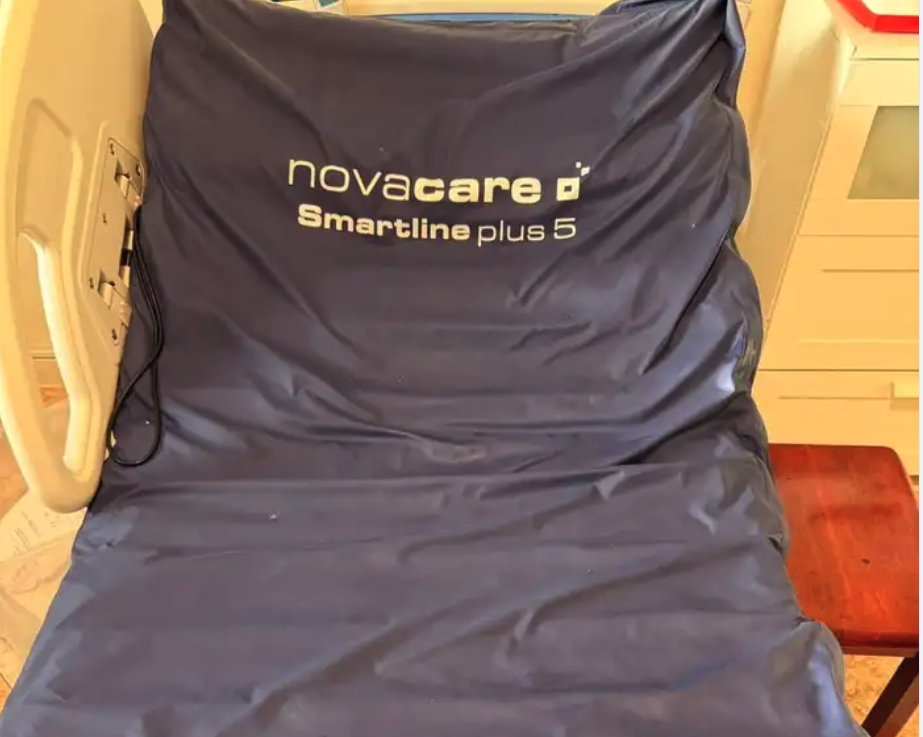 سرير طبي و مرتبة هوائية