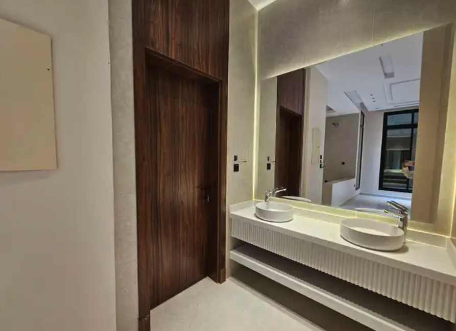 للبيع فيلاه مودرن مدينة جدة ابحر الشمالية حي الشراع