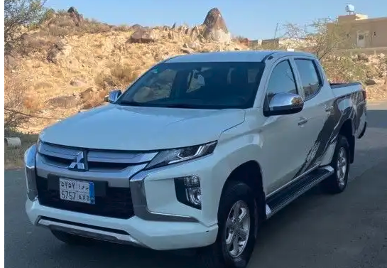 مشوار توصيل ركاب أغراض جميع أنحاء المملكة