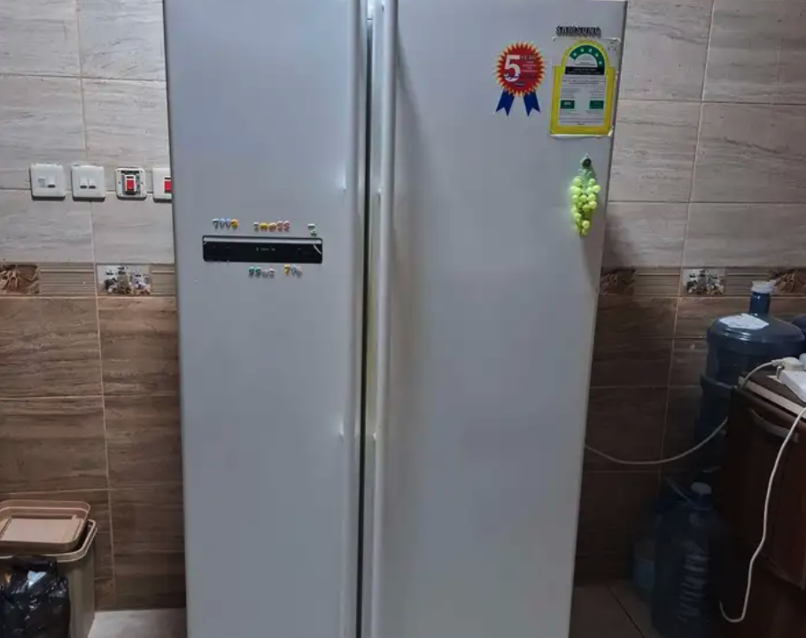 ثلاجة دولاب سامسونج وغسالة 7.5 كجم نظيفة العريض الصالحية