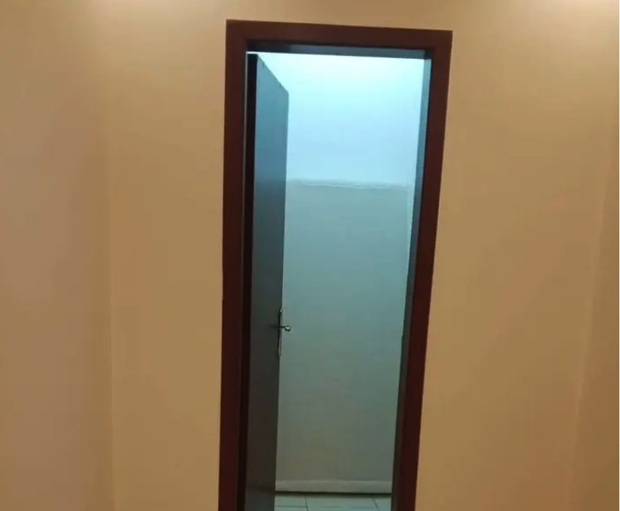 شقة مؤثثه حي ظهرة لبن ثلاث وصاله 6000 شهريا