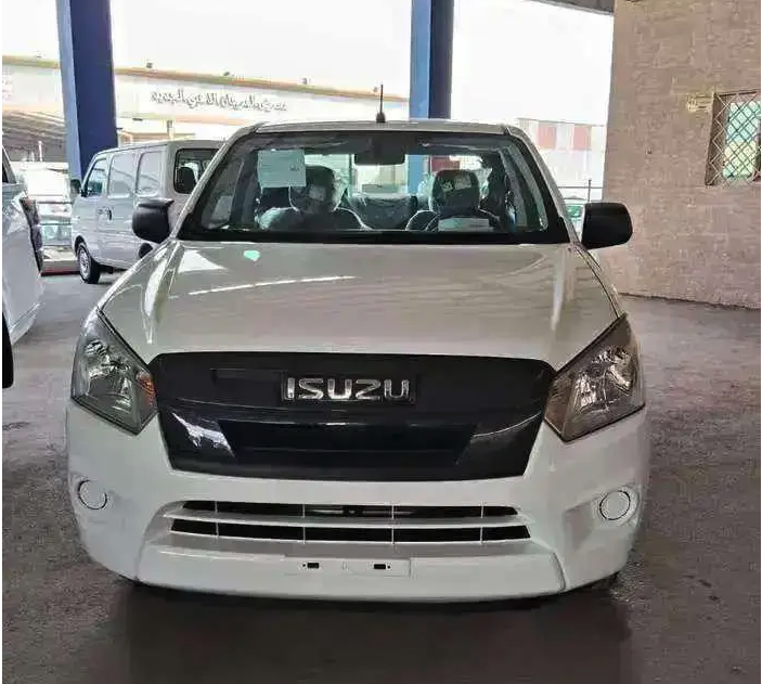 ايسوزو ديماكس غمارتين جير عادي ديزل موديل 2026