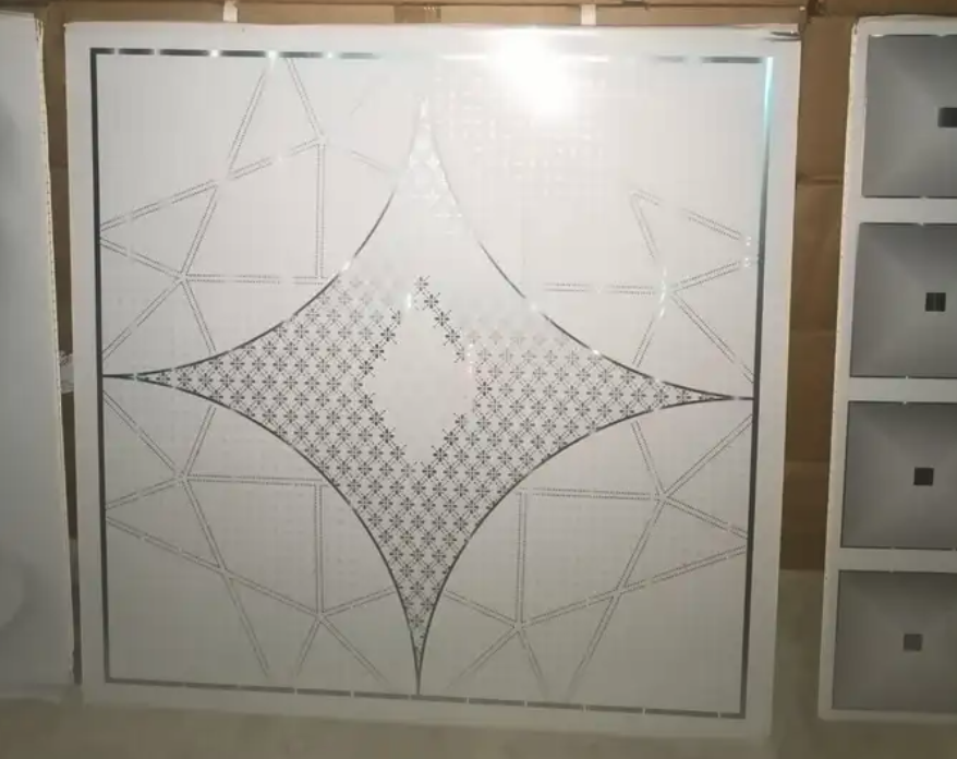 ديكورات اسقف مستعار بأنواعها . صامطة وضواحيها