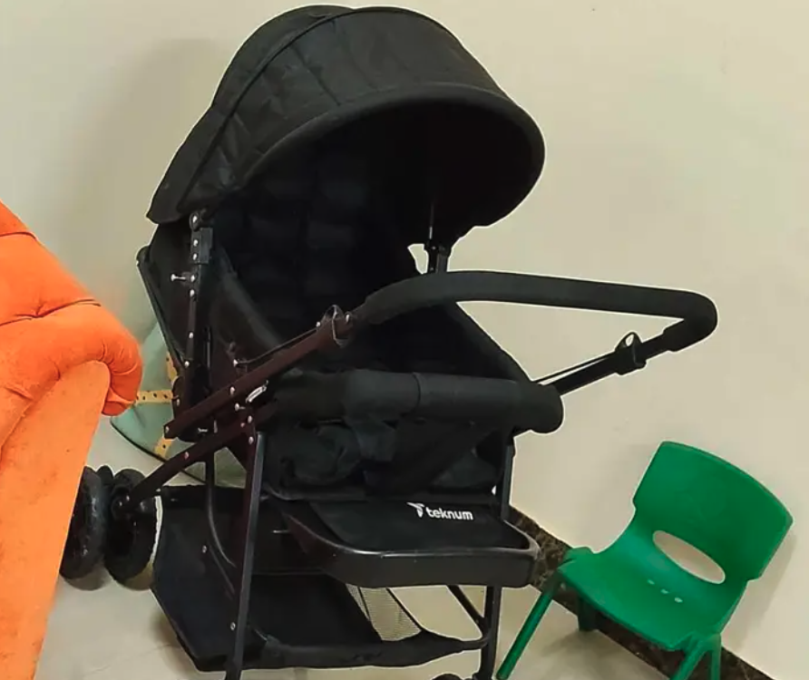 عربة أطفال قابلة للعكس براند تيكنوم