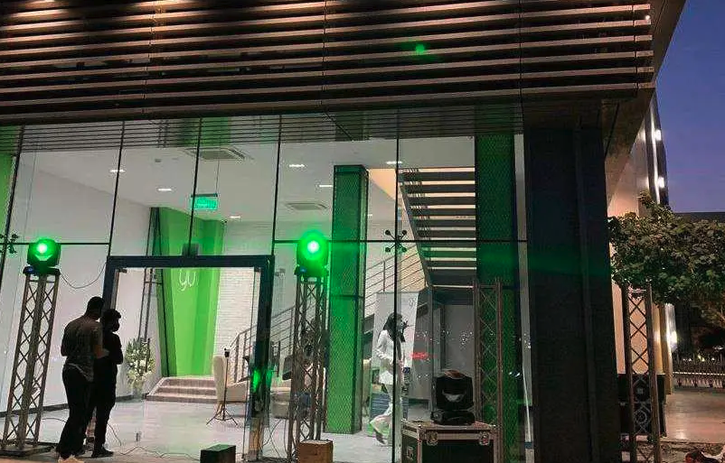 تصميم واكساء وتشطيب بجودة عالية فلل قصور مطاعم مراكز تجارية