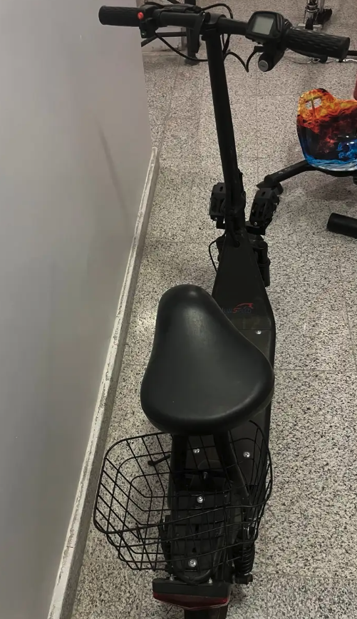 اسكوتر الوحش