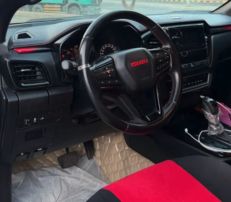 ديماكس جي تي 2023