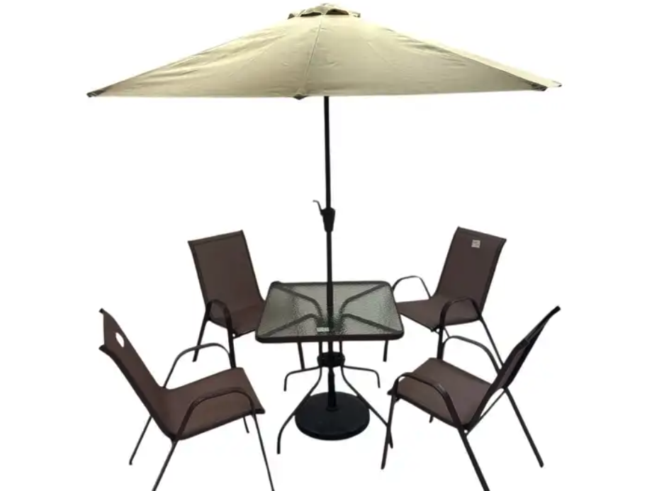 طقم طاولة مع مضلة مع كراسي .