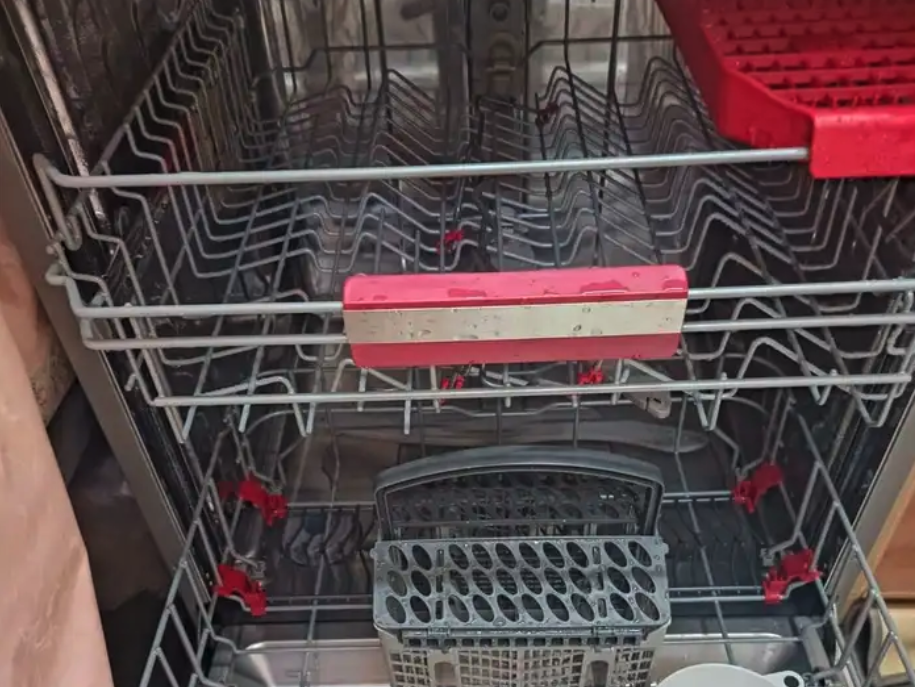 غسالة صحون توشيبا مستعملة نظيفة