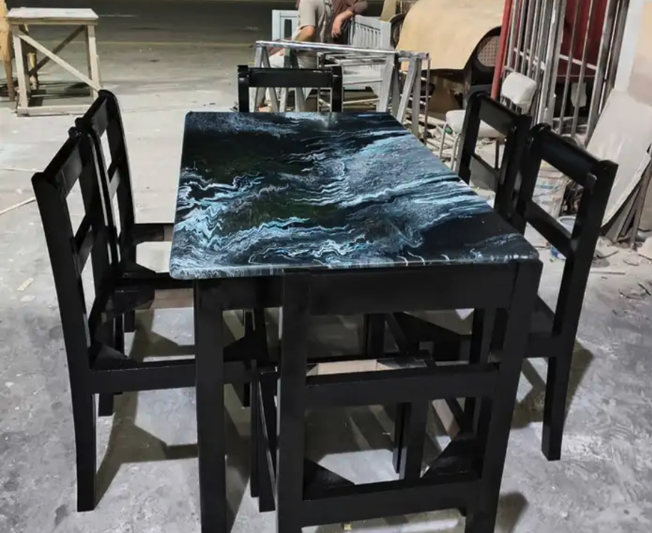 حسين للدهانات الخشبيه والنجارة