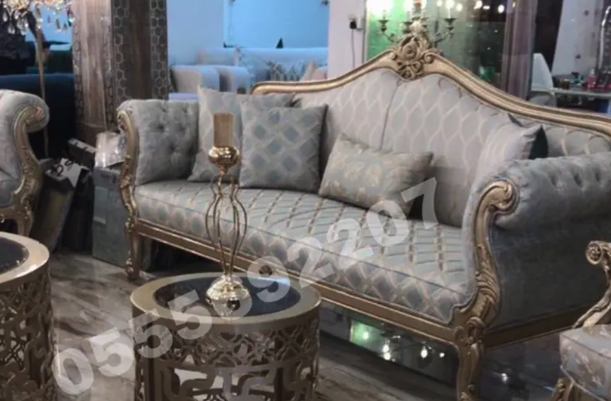 كنب ملكي مجالس قاعات افراح قصور خشب زان مفروشات