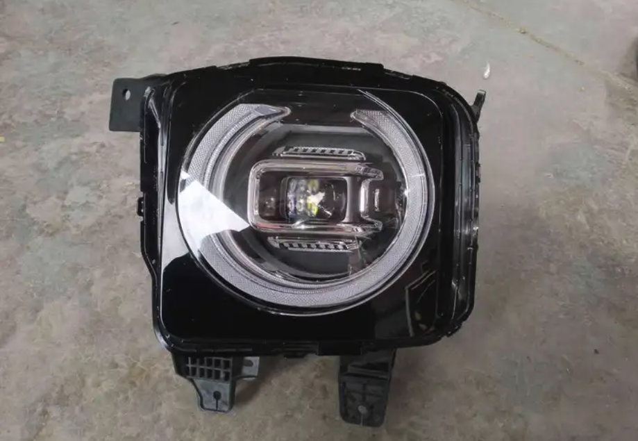 بيع قطع غيار السيارات صينيه هافال اتش 9 .2025 شمعه يسار تشلي