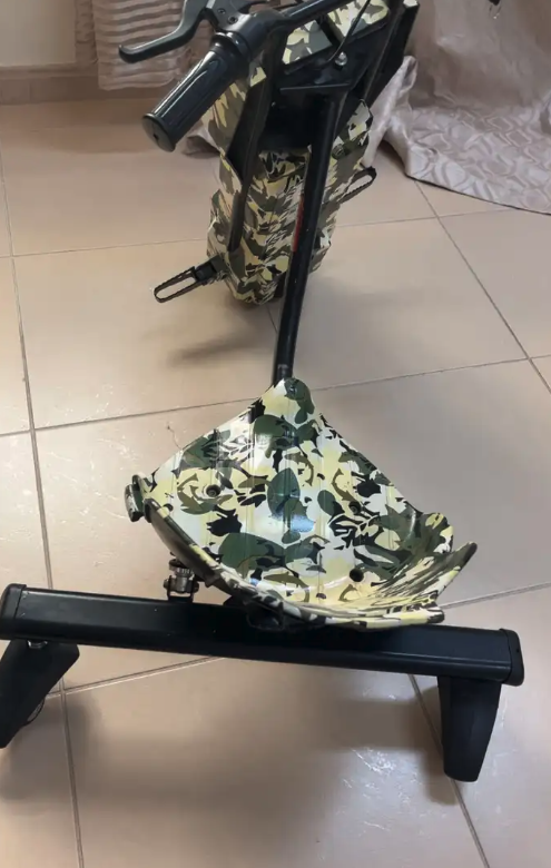 اسكوتر كهربائي