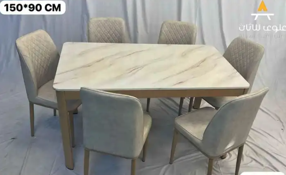 طاوله مع كرسي جديد موجود