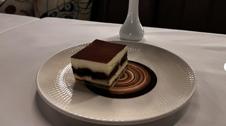 مطعم موريني الإيطالي