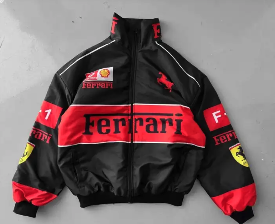 جاكيت فراري