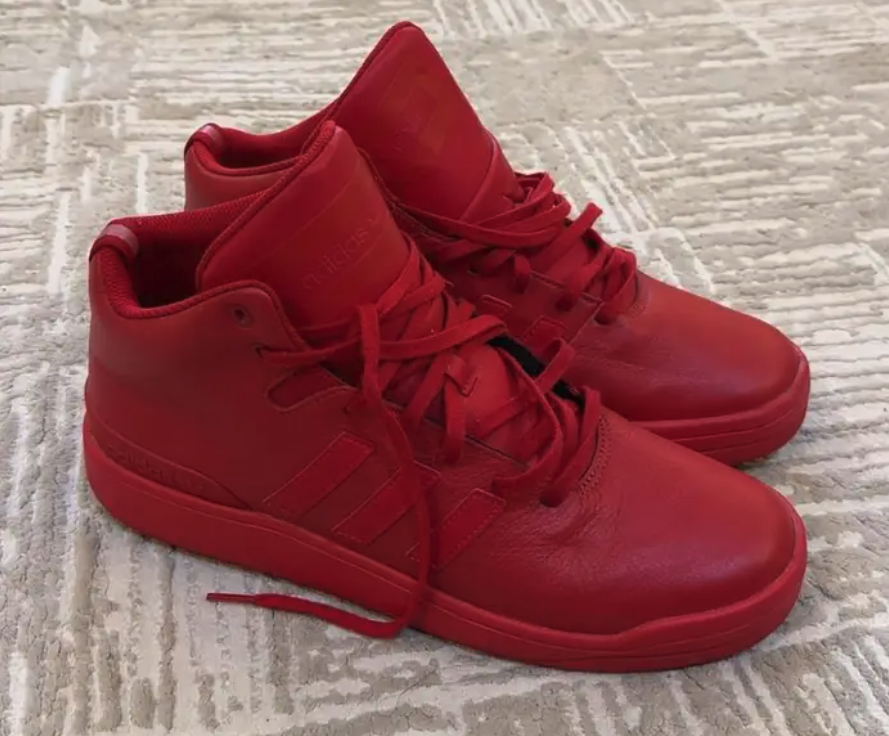 جزمة اديداس الاصلية