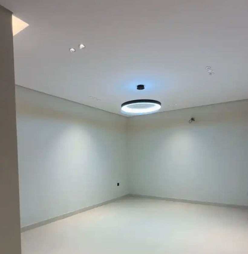 للبيع فلا نص ارض حي الدخل 770