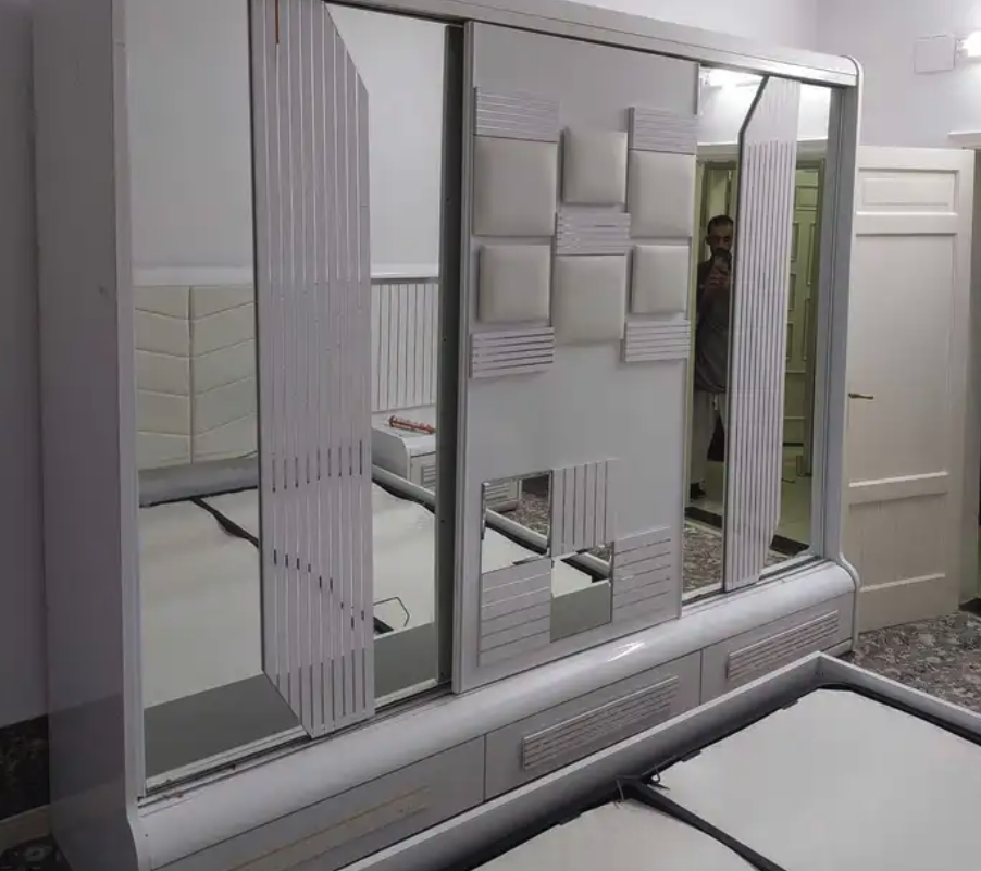 نجار عرف نوم معلم مطابخ فك ونقل وتركيب و ستاتر