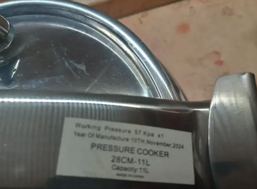 بس ضغط 11لتر. جديد. استخدام لمرة واحدة للاختيار