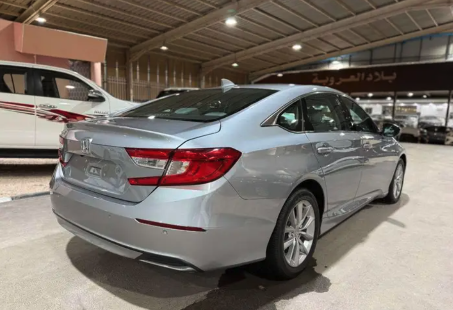هوندا اكورد ستاندر 2021 مخزن