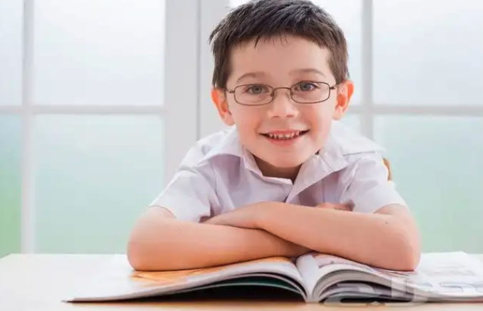 مدرس خصوصي مصري بالمدينة تأسيس وتحفيظ قرآن ومتابعة مدرسية