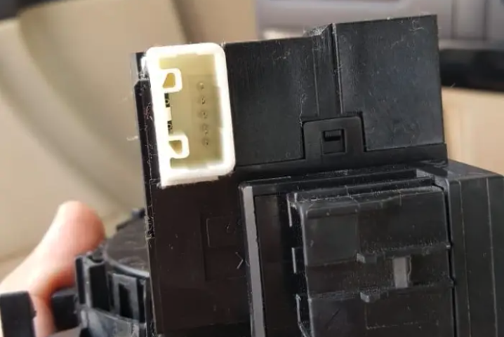 شريحة الأيرباق والبوري لسيارات تويوتا ولكزس ضمان 6 شهور