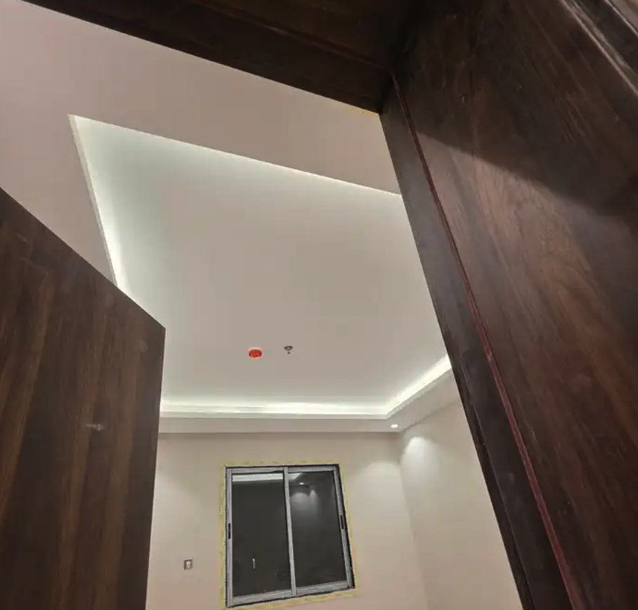 ديكورات جبس وجبس بورد وسيمنت بورد