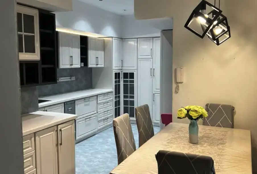 شقة ارضيه للبيع الدمام حي احد مساحة 181 م