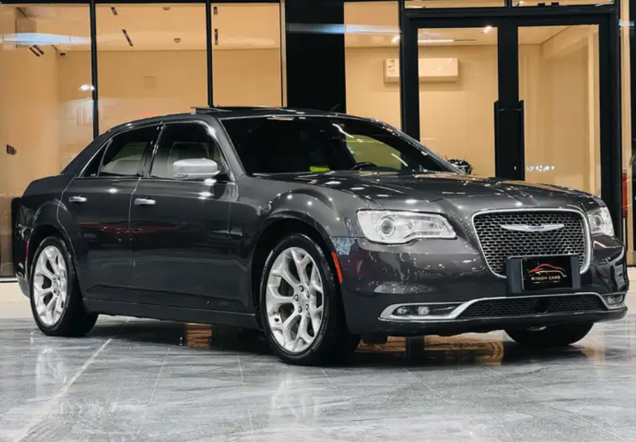 كرايزلر 2019 اكزكتيف فل (عرض خاص)