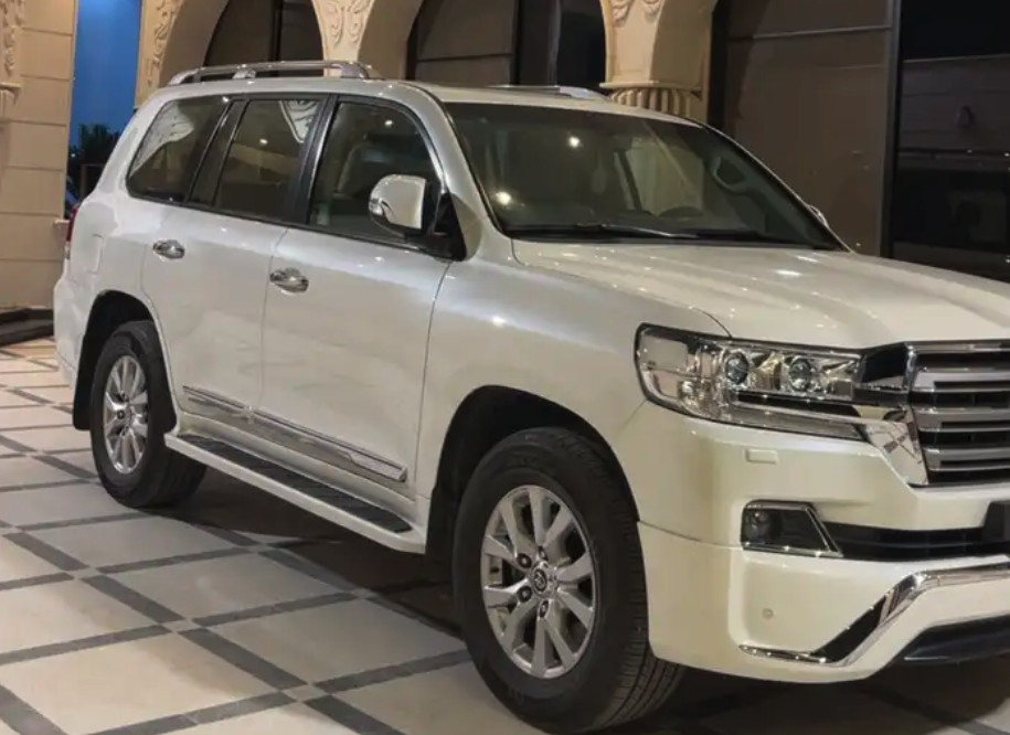 جيب لاندكروزر