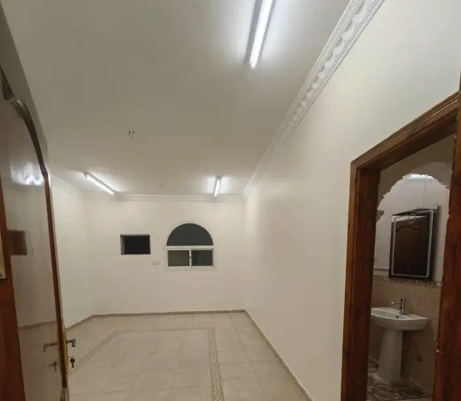 شقة عوائل 5 غرف للإيجار