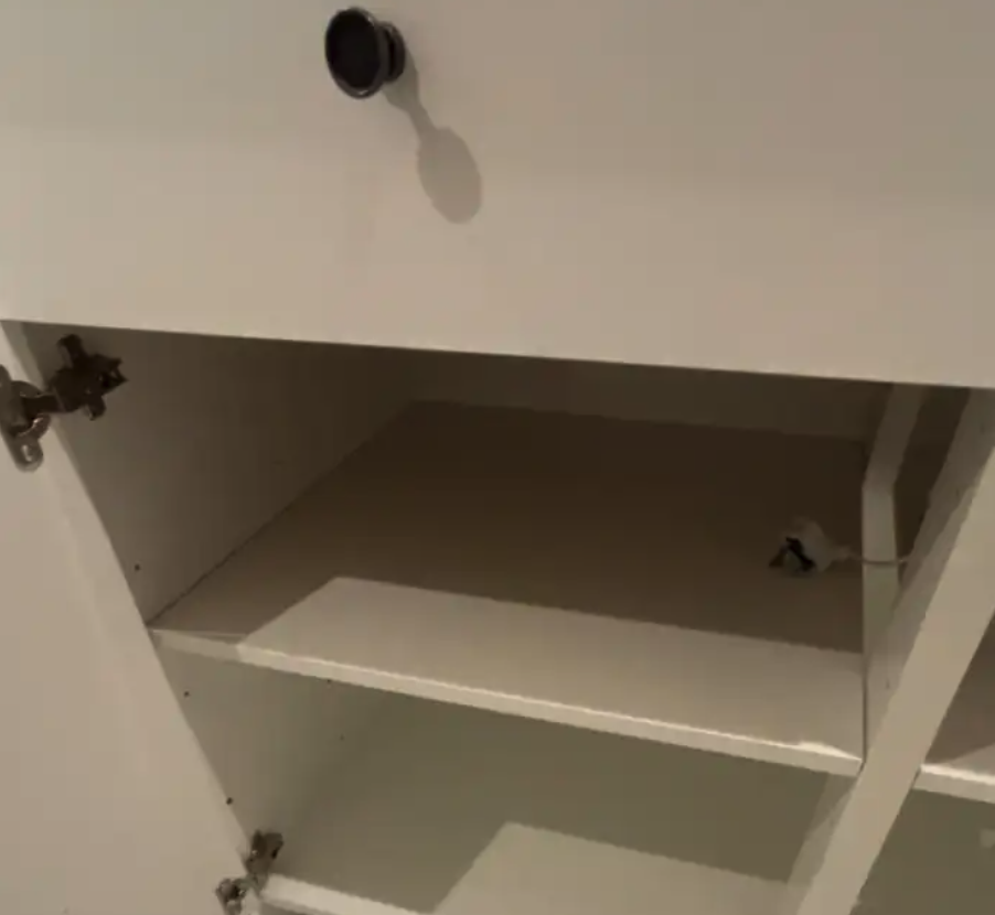 دولاب ايكيا .. بنش مطبخ او قهوة