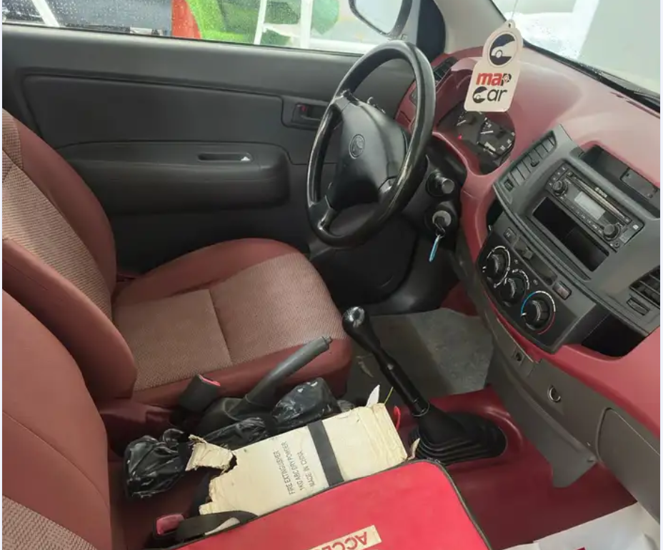 هايلكس غماره 2014 Gl ممشى 143 مبيعات وزارة المياه بابها