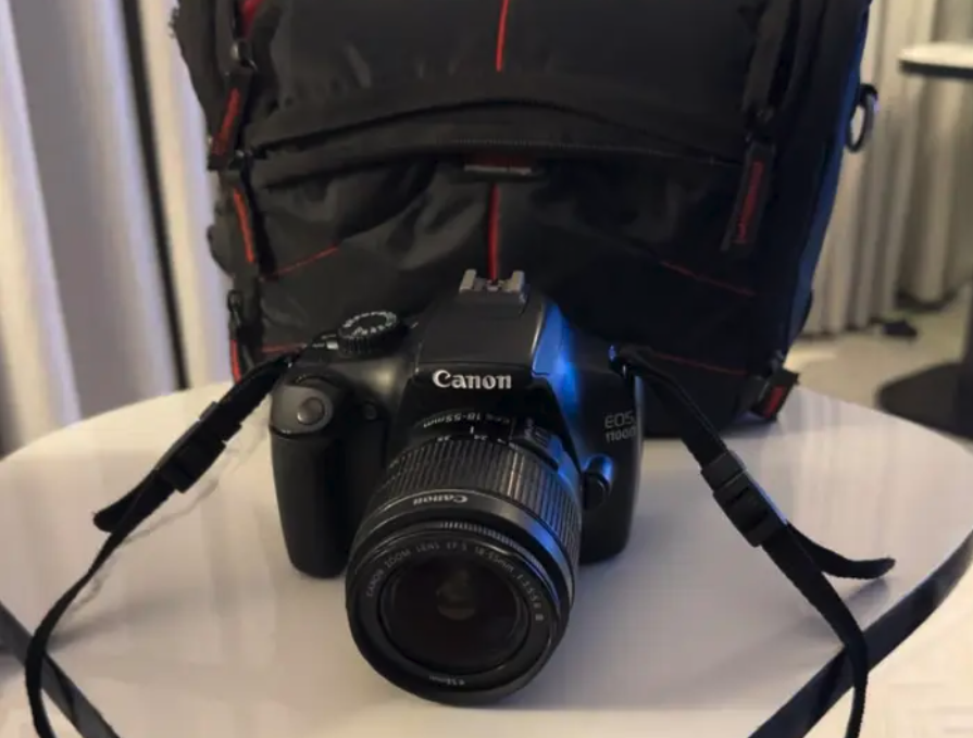 كاميرا كانون 1100D eos