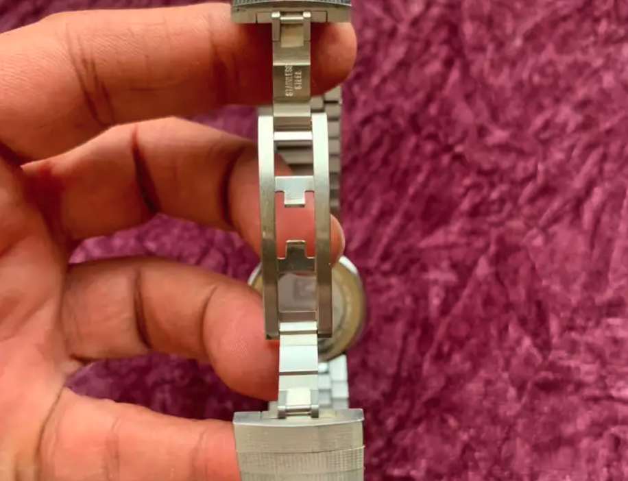 للبيع الساعة سيرجينت سويسري جديد مخزن