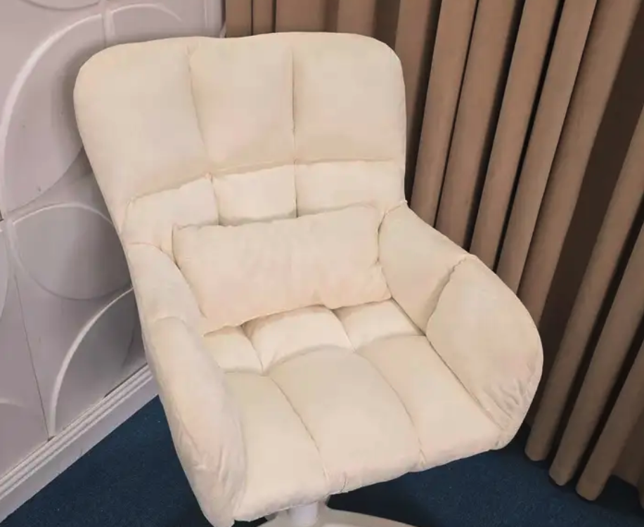 كرسي مكتبي صغير