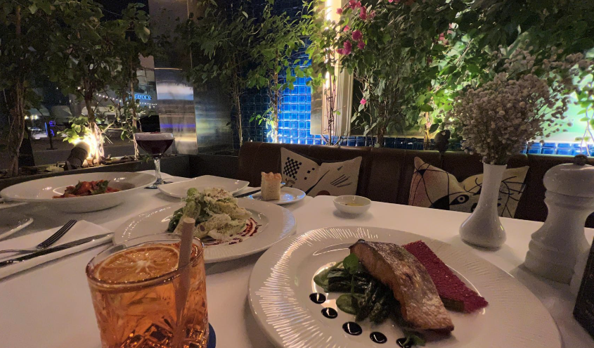 مطعم موريني الإيطالي