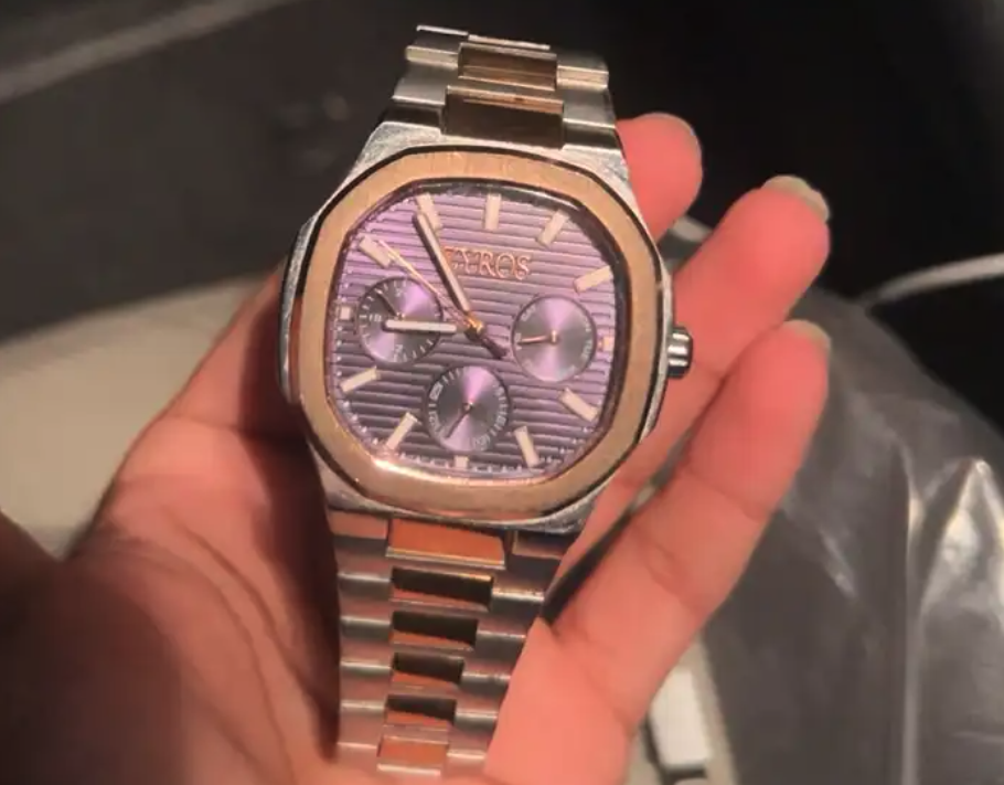 ساعة زايروس اصليه مافيه شي