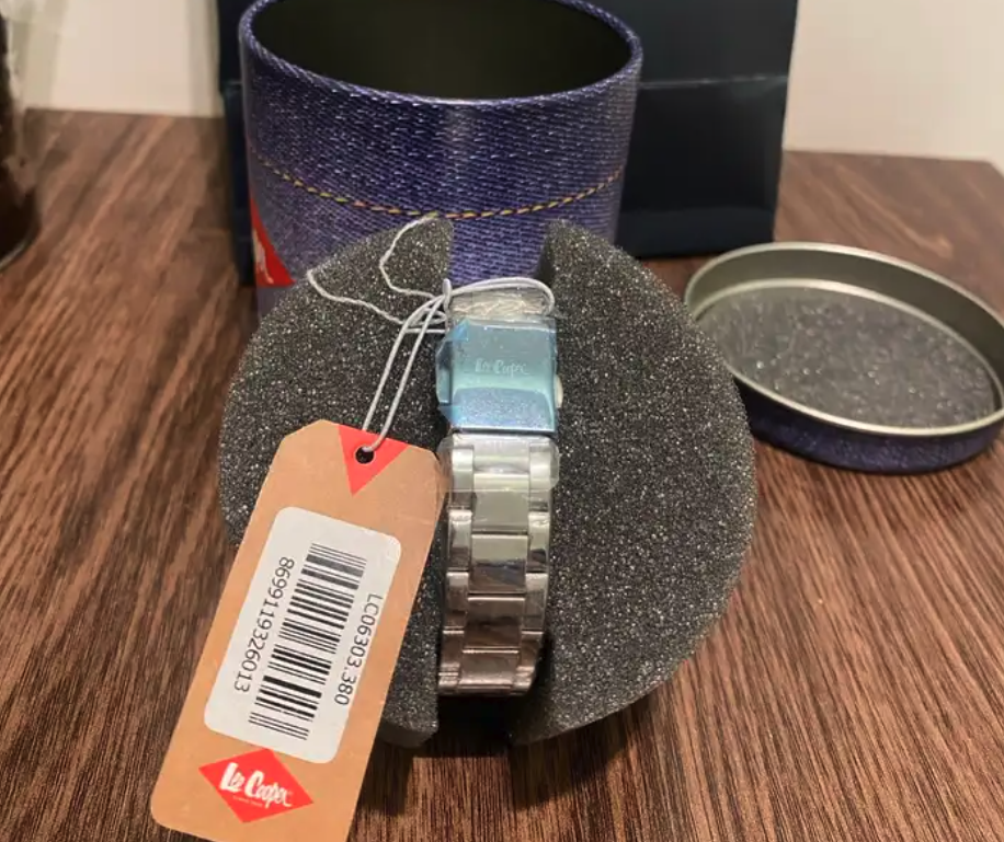 ساعة نسائية