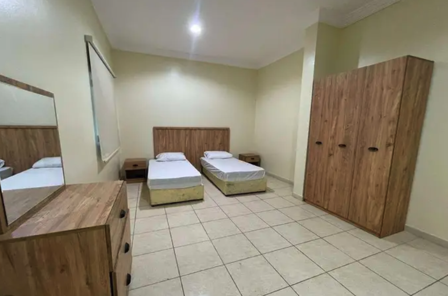 شقة فندقية مفروشة بالكامل في موقع استراتيجي بجدة (حي الصفا).