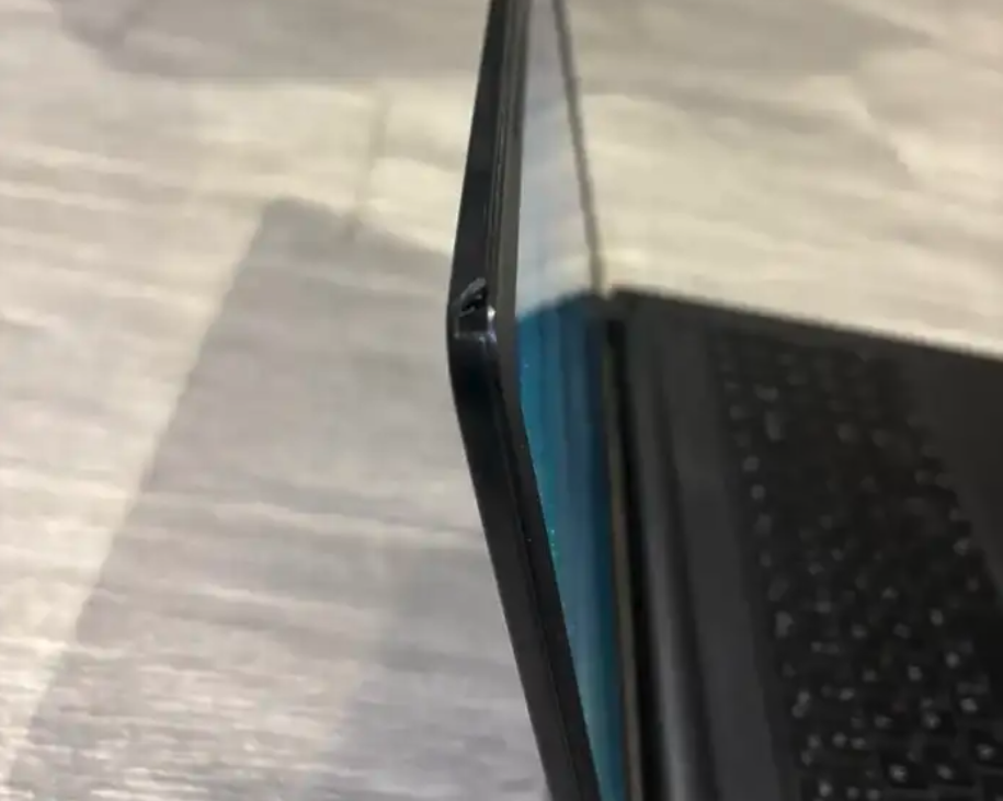 لابتوب dell نظيف