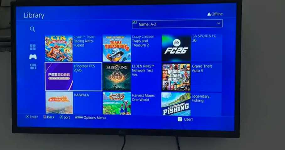 سوني 4 متهكر جاهز عليه اكتر من 40 لعبه