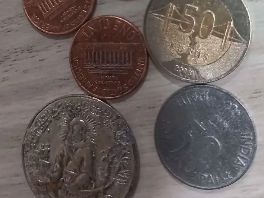 عملات معدنية